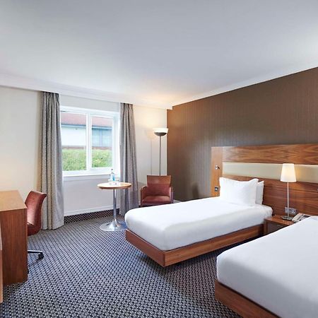 Doubletree By Hilton Bristol North Hotell Almondsbury Rum bild