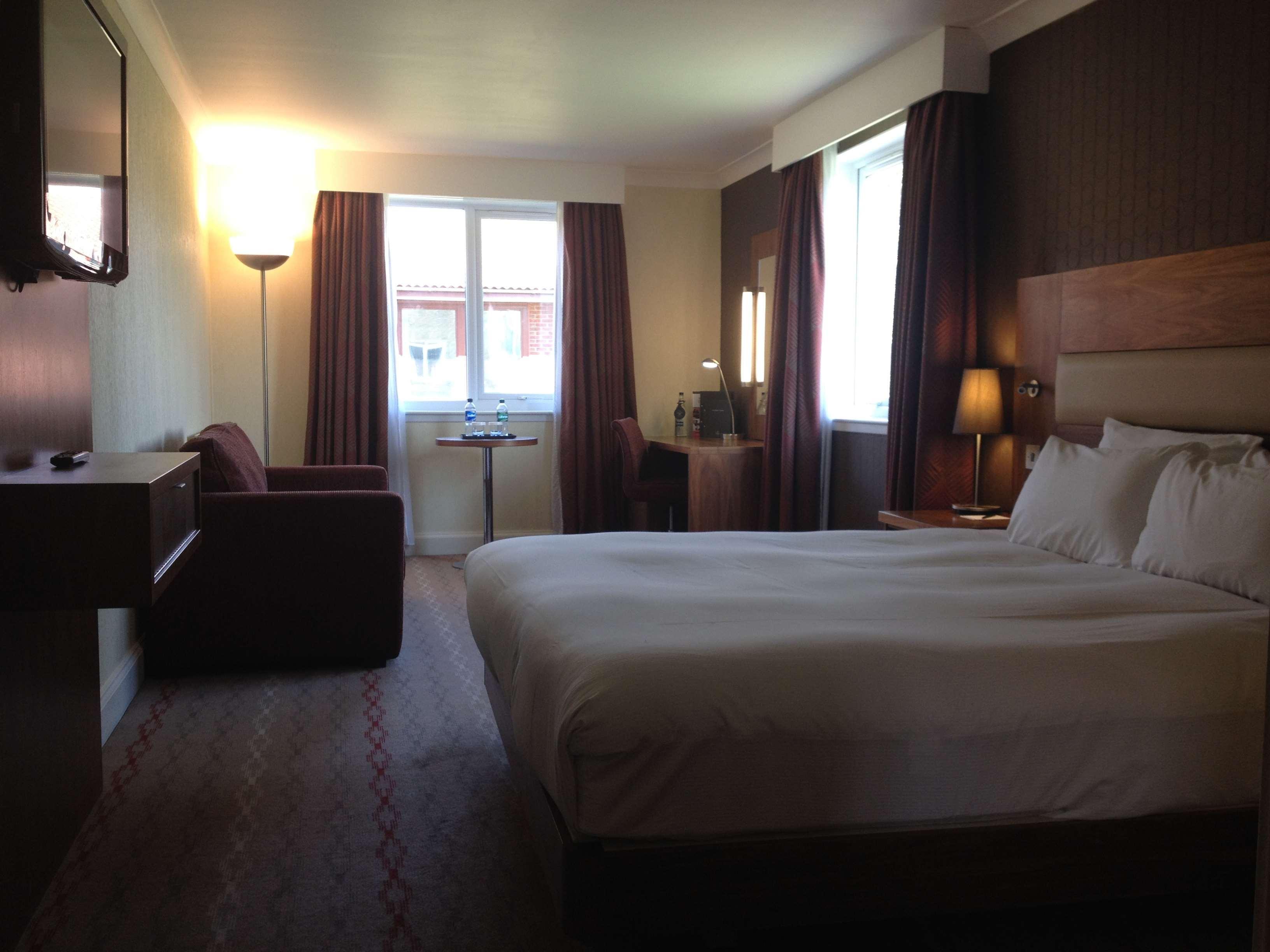 Doubletree By Hilton Bristol North Hotell Almondsbury Exteriör bild
