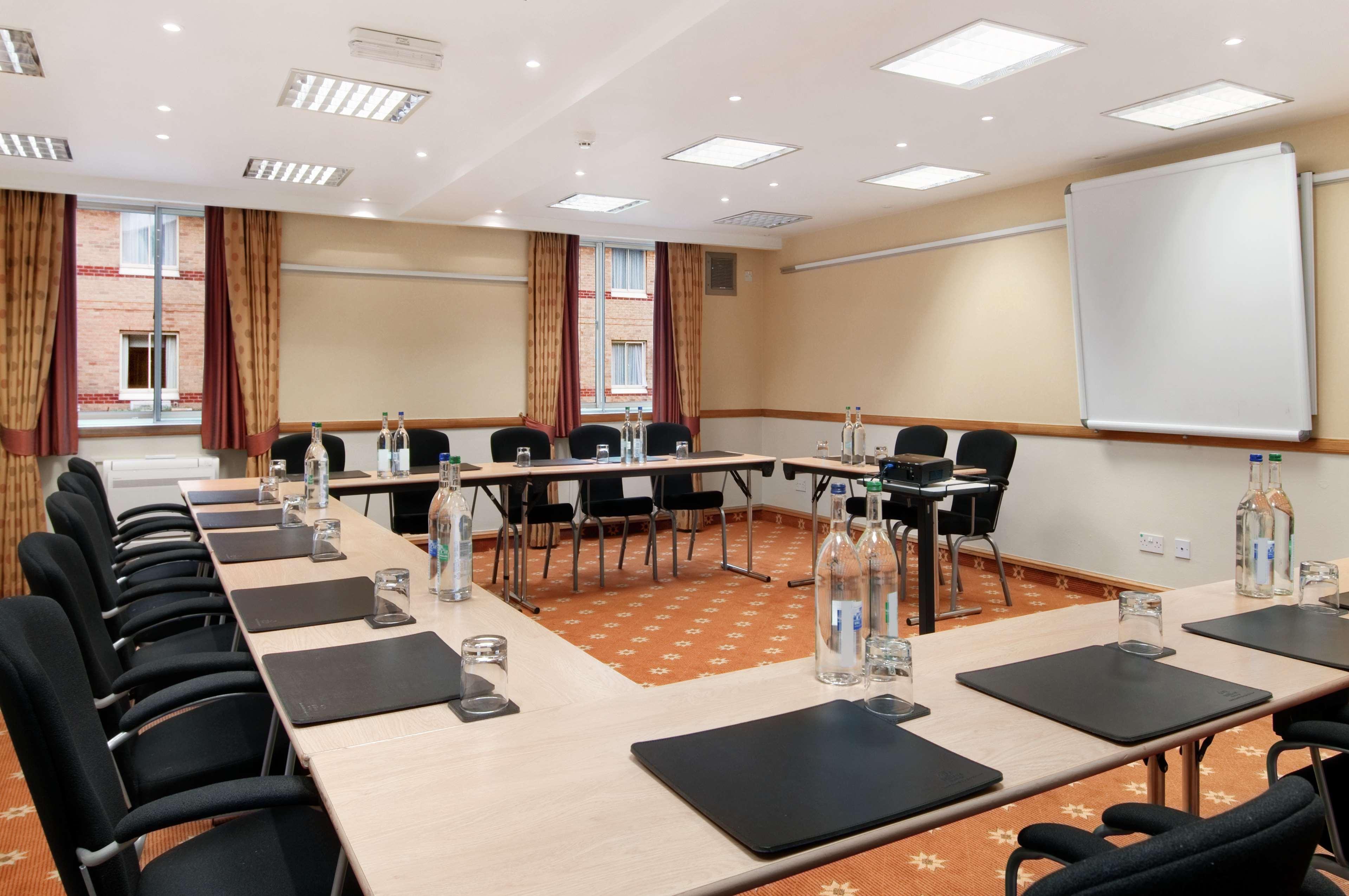 Doubletree By Hilton Bristol North Hotell Almondsbury Exteriör bild