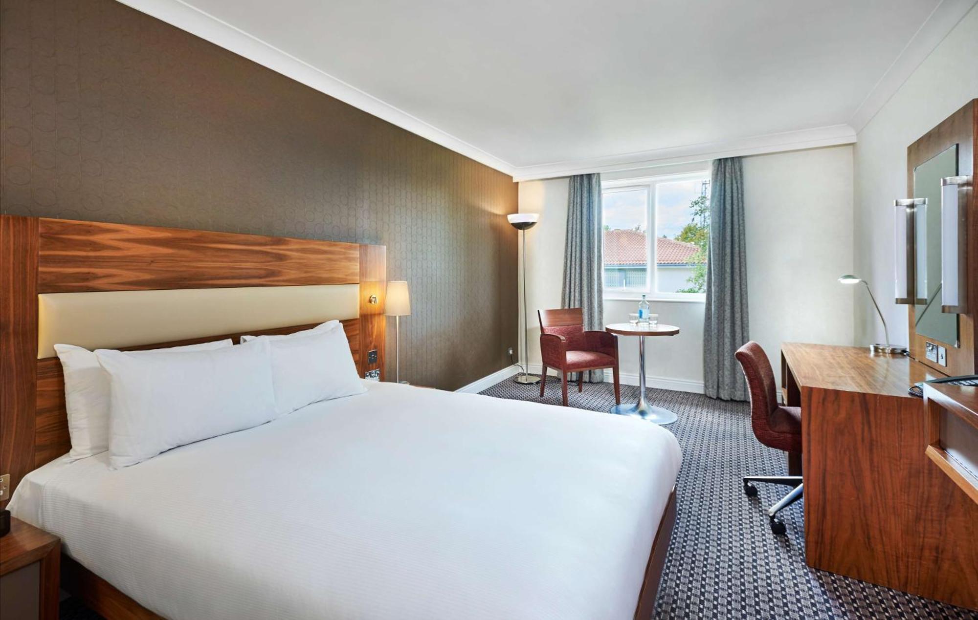 Doubletree By Hilton Bristol North Hotell Almondsbury Exteriör bild