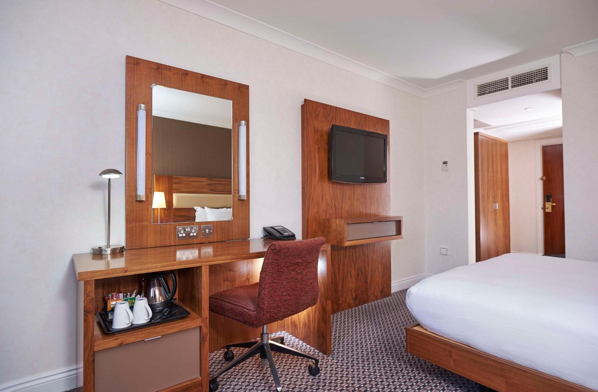 Doubletree By Hilton Bristol North Hotell Almondsbury Rum bild