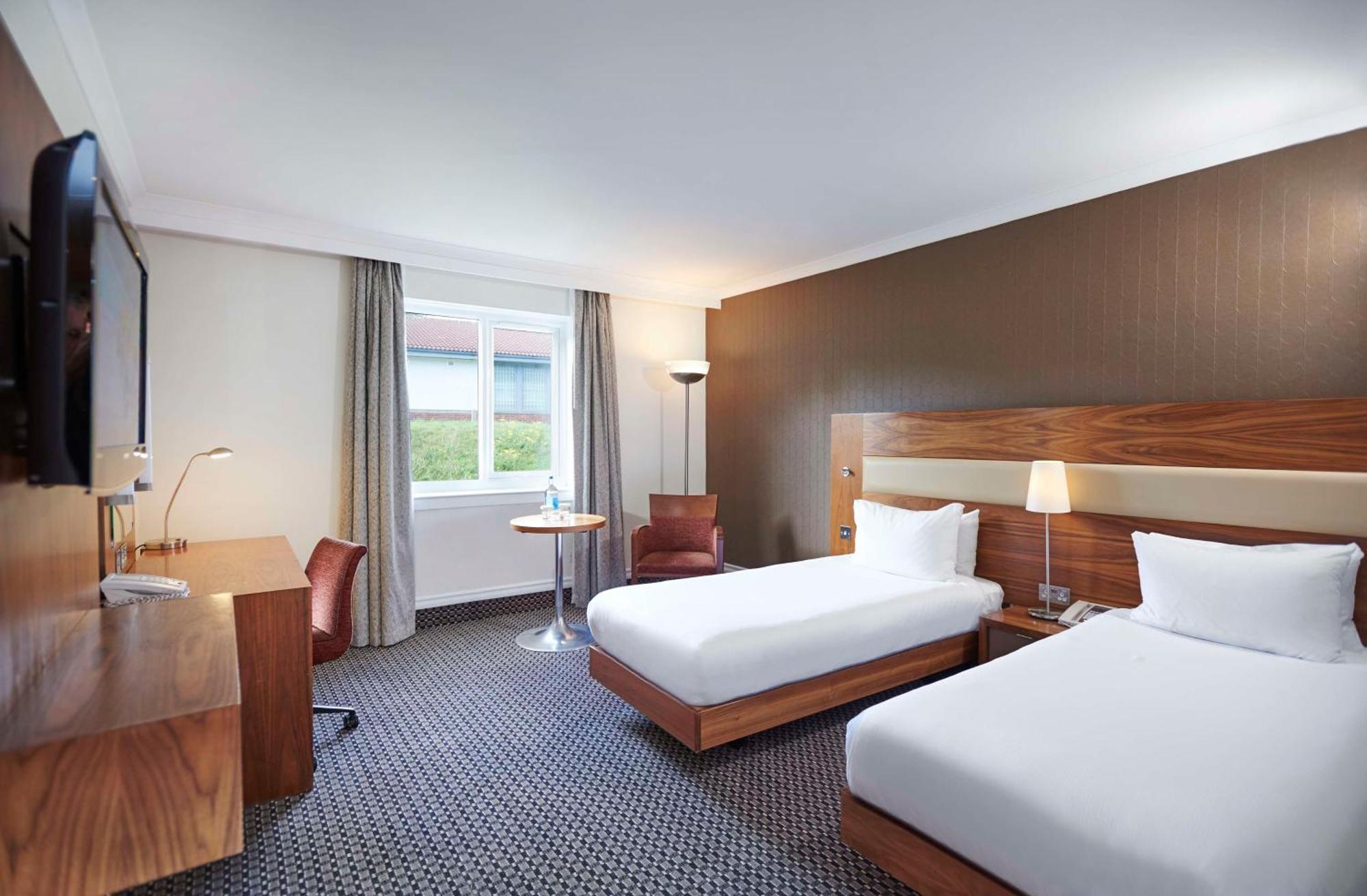 Doubletree By Hilton Bristol North Hotell Almondsbury Rum bild